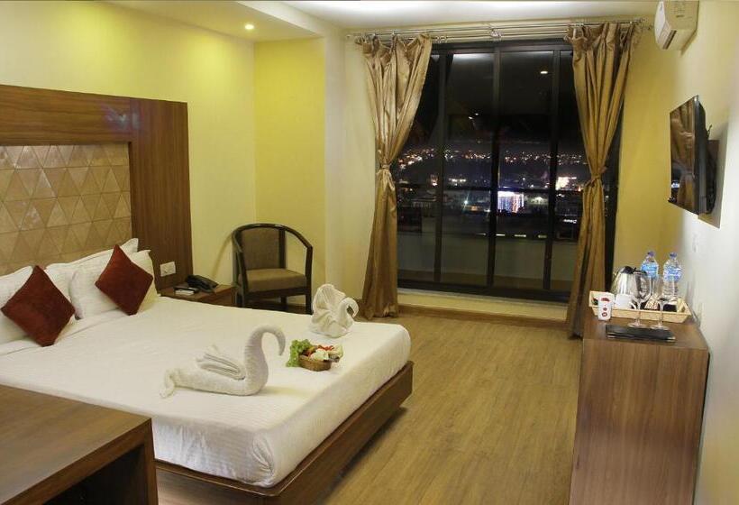 اتاق لوکس یک تخته, Verandah