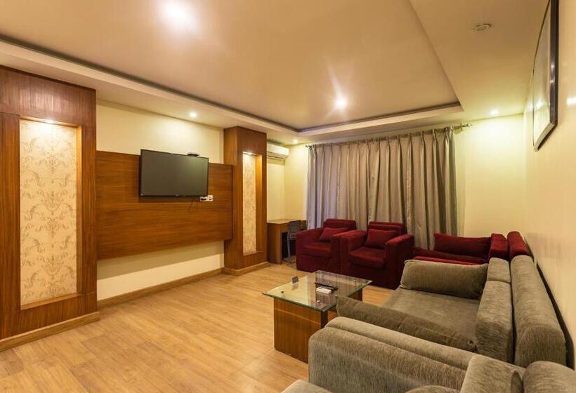 سوییت, Verandah