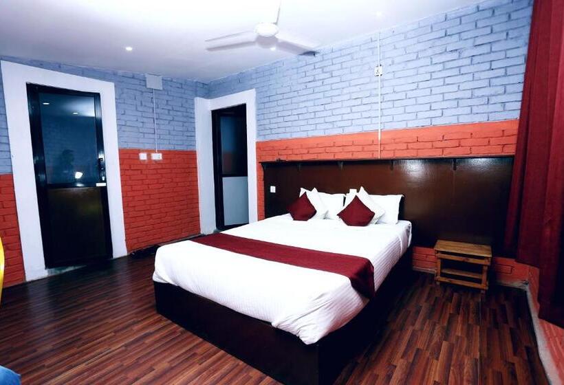 اتاق لوکس, Nana Jungle Resort