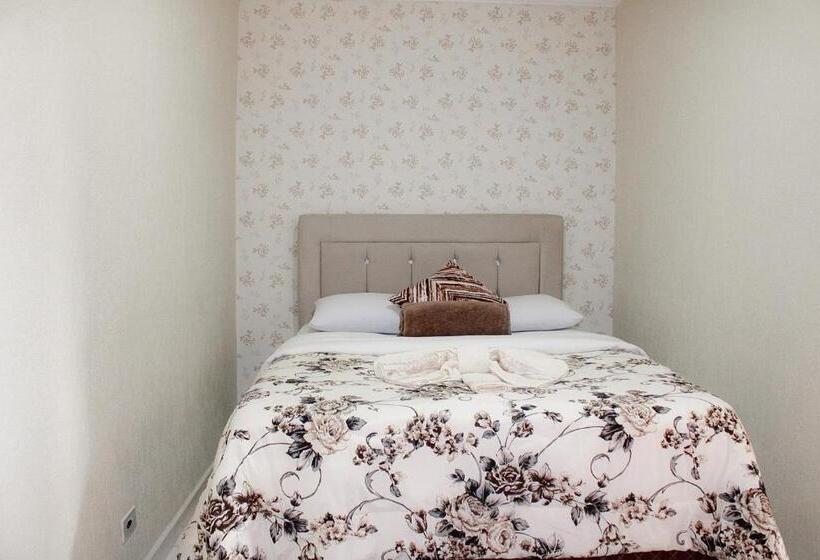 سوییت خانوادگی, Pousada Villa Paty   Campos Do Jordão
