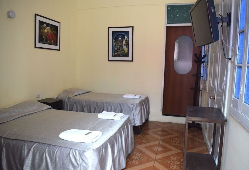 اتاق استاندارد, Mango Hostel Bed & Breakfast