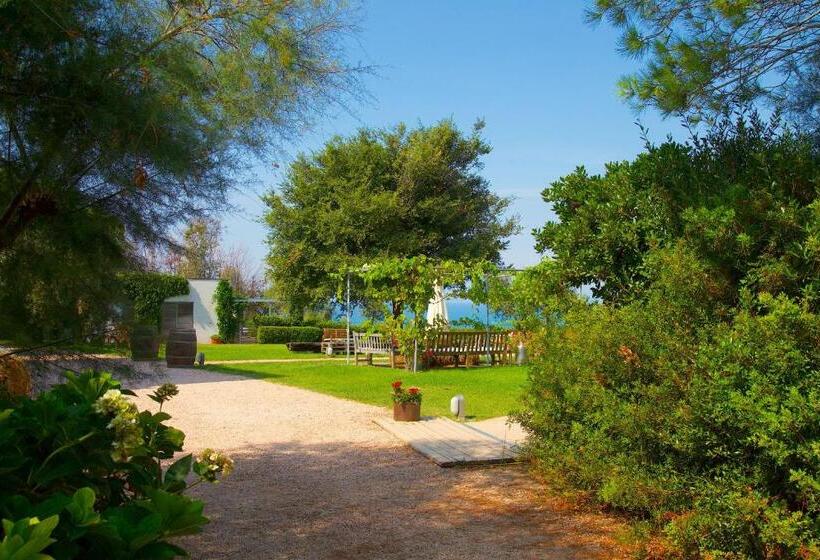 آپارتمان 1 خوابه همکف, Casale Del Mare