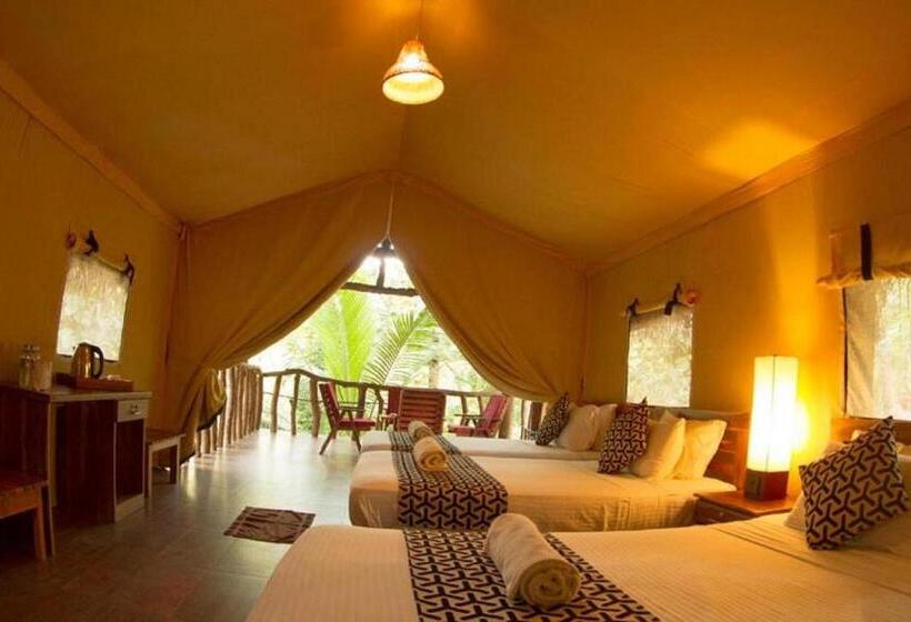 豪华家庭房间, Athgira River Camping   Udawalawe