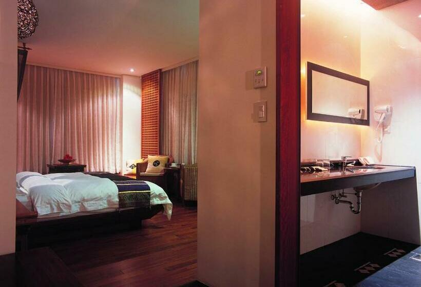 اتاق لوکس, Einhan Resort