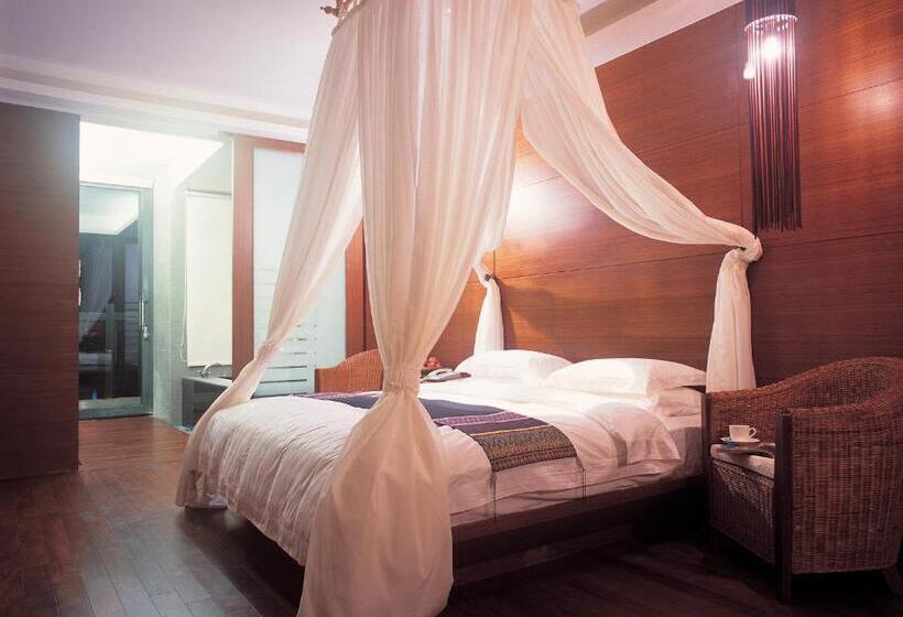 اتاق لوکس, Einhan Resort