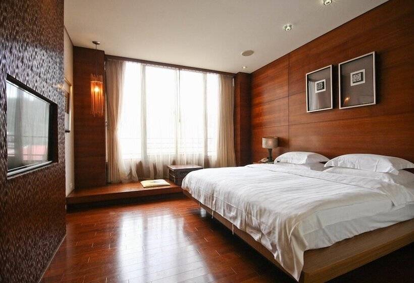 اتاق لوکس, Einhan Resort