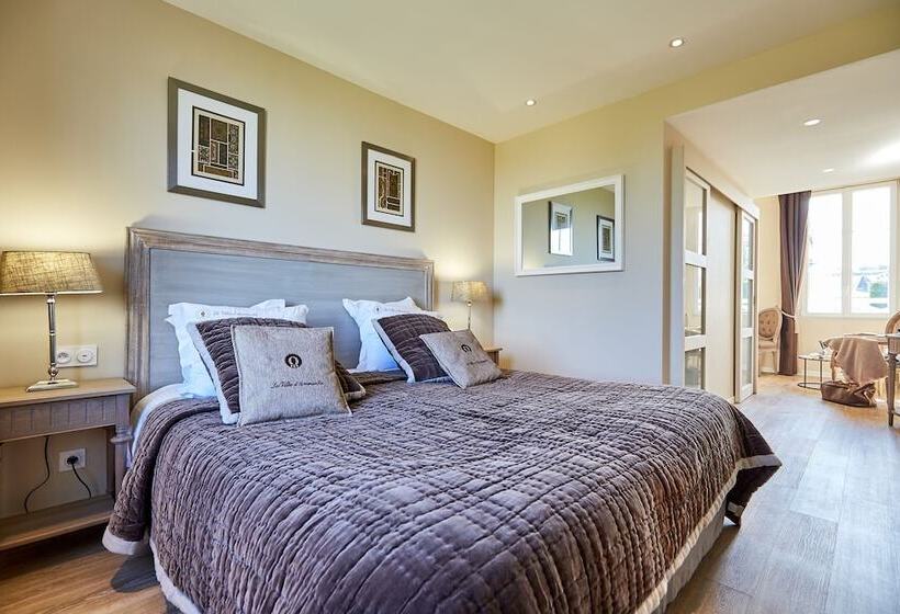 اتاق لوکس با چشم‌انداز دریا, Les Villas D Arromanches, Teritoria