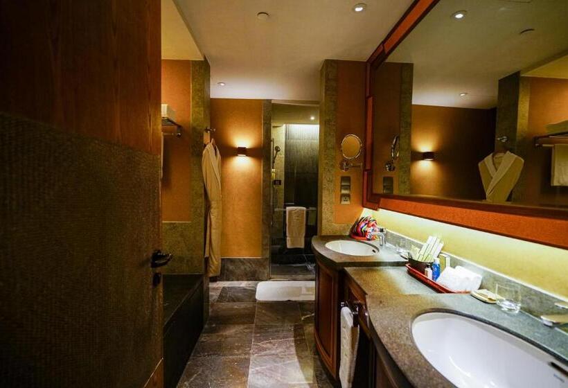 سوییت اجرایی, Shangrila Resort Shangrila