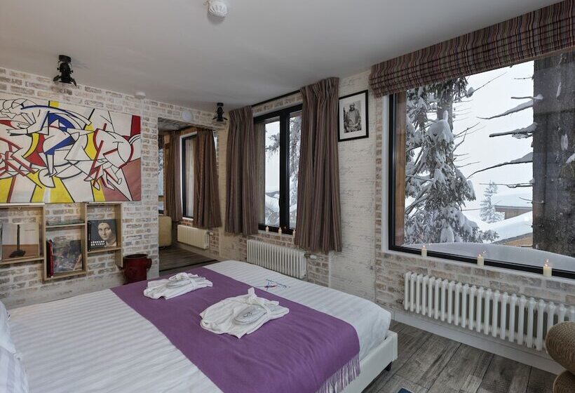 سوییت, Snow Lodge  Courchevel 1850