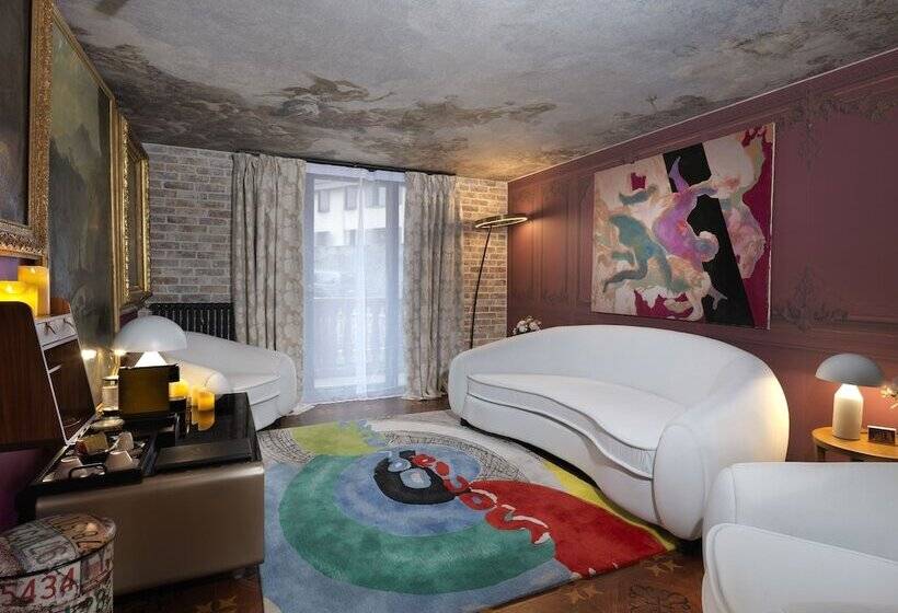 سوییت, Snow Lodge Hotel Courchevel 1850