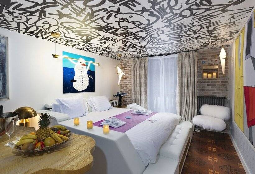 سوییت, Snow Lodge Hotel Courchevel 1850