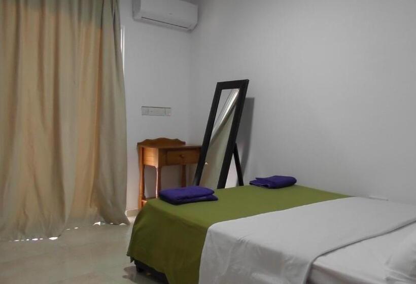 بانگلوی استاندارد, Bella Rosa Hotel Cyprus