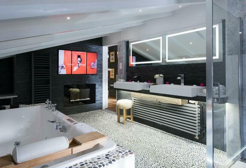 اتاق استاندارد, Snow Lodge Hotel Courchevel 1850