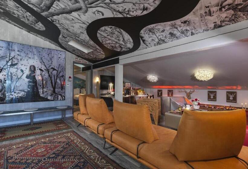 اتاق استاندارد, Snow Lodge Hotel Courchevel 1850