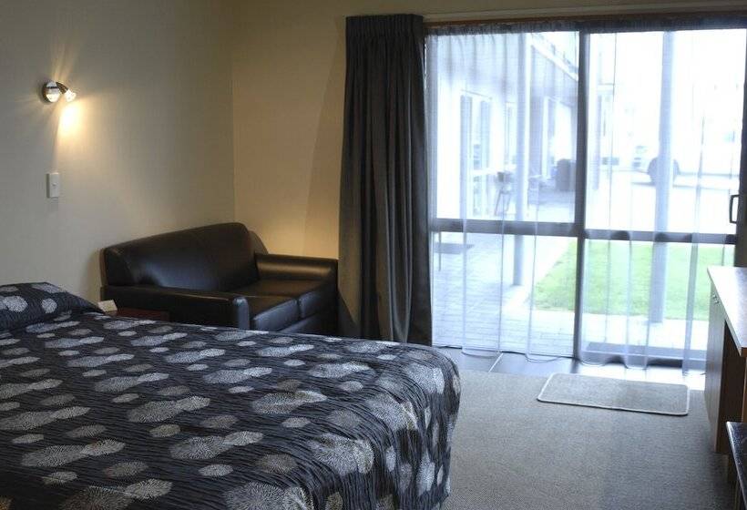 استودیو استاندارد با تخت کینگ, Shelby Motor Lodge