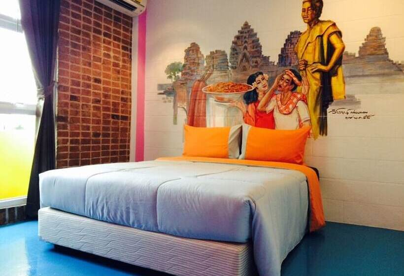 اتاق لوکس, Chic Hostel