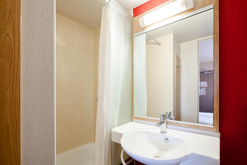 اتاق استاندارد, B&b Hotel Amiens