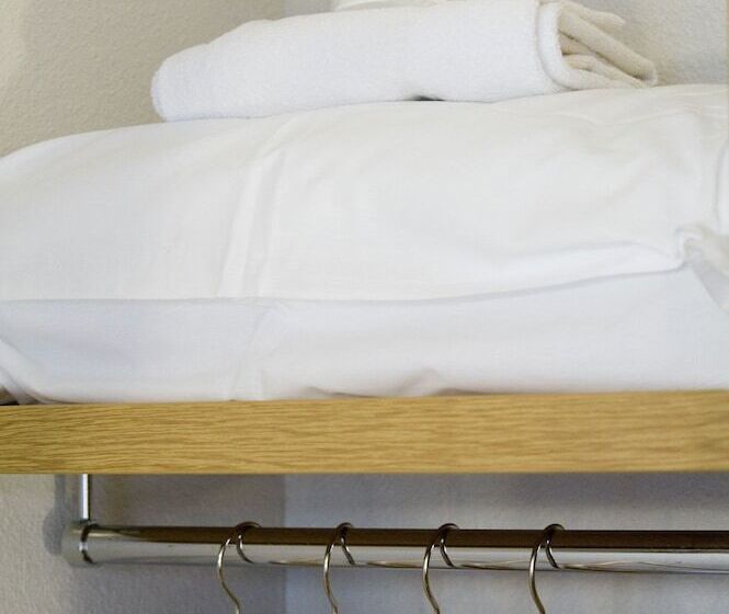 اتاق استاندارد چهار تخته, B&b Hotel Arcachon Gujan Mestras