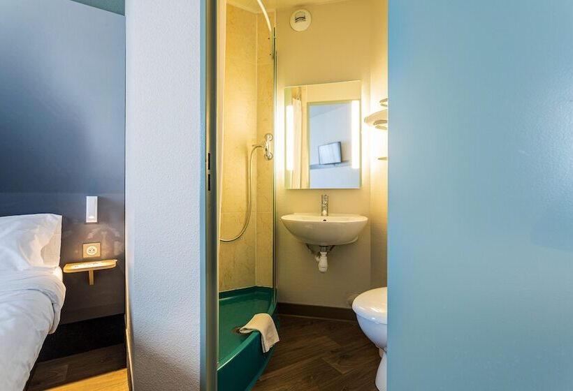 اتاق استاندارد چهار تخته, B&b Hotel Metz Semécourt