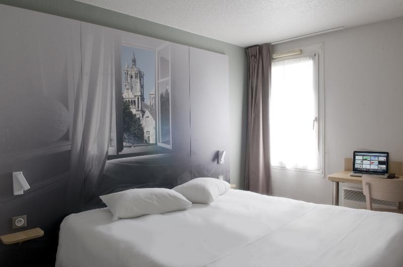 اتاق استاندارد سه نفره, B&b Hotel Saint Quentin