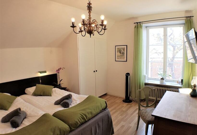 Standard Triple Room, L Slitebaden