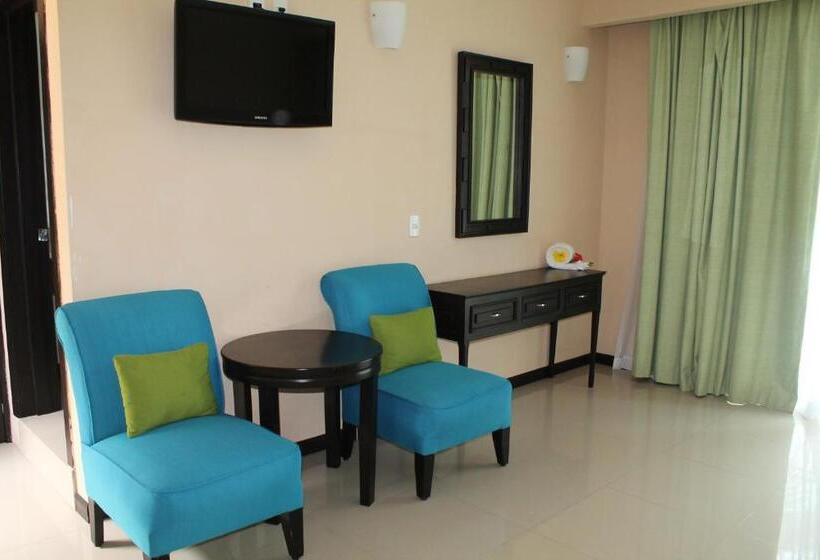 اتاق لوکس, La Quinta Gran Bahía, Cuastecomates   Todo Incluido