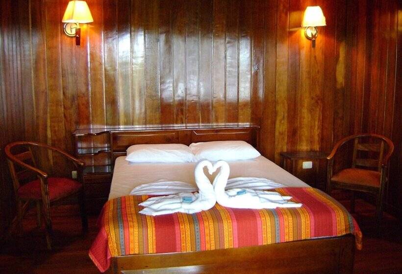 اتاق استاندارد با تخت دوبل, Miss Junies Lodge