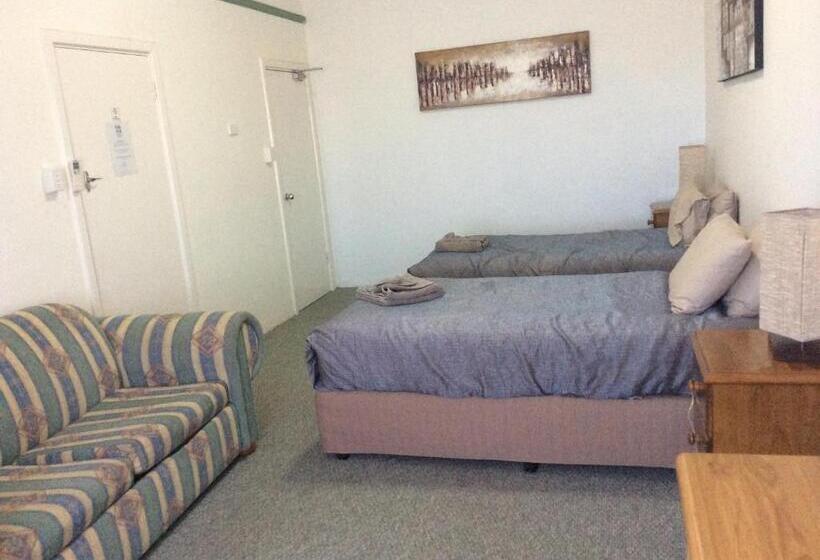 اتاق استاندارد, New Whyalla