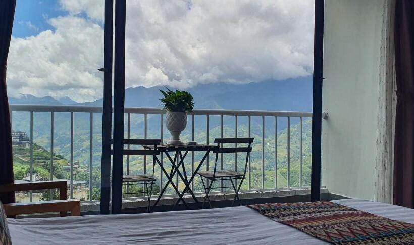 Deluxe Room Mountain View, Phuong Nam