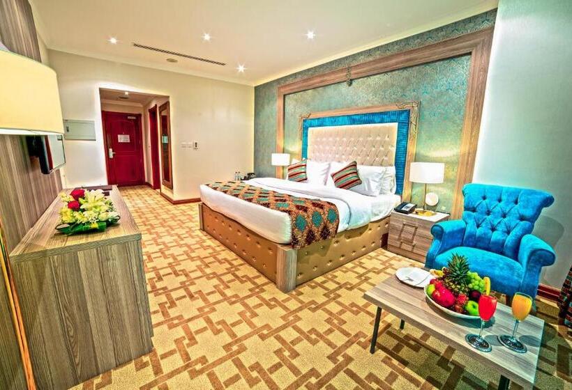 اتاق لوکس با تخت بزرگ, Sapphire Plaza