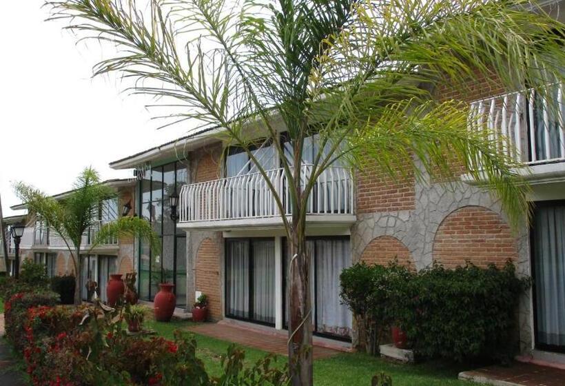 اتاق استاندارد با 2 تخت دوبل, Villa Monarca Inn