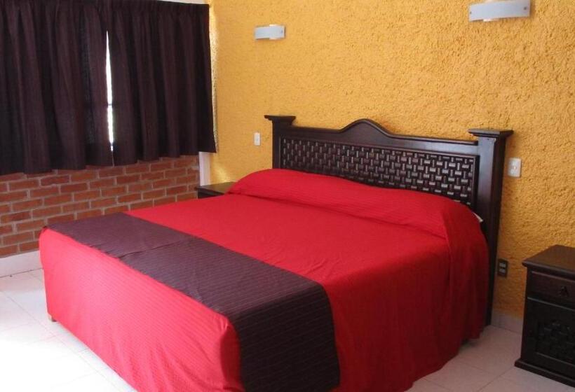 اتاق استاندارد با تخت بزرگ, Villa Monarca Inn