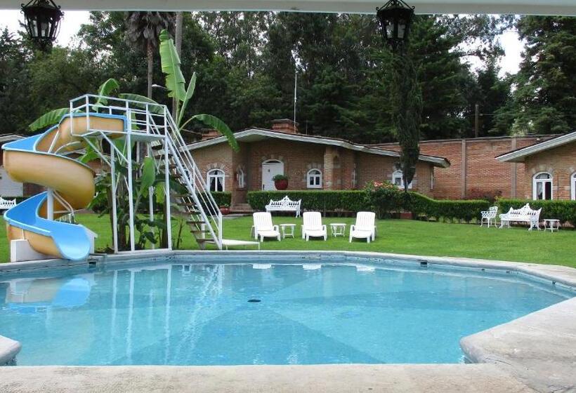 ویلای 2 خوابه, Villa Monarca Inn