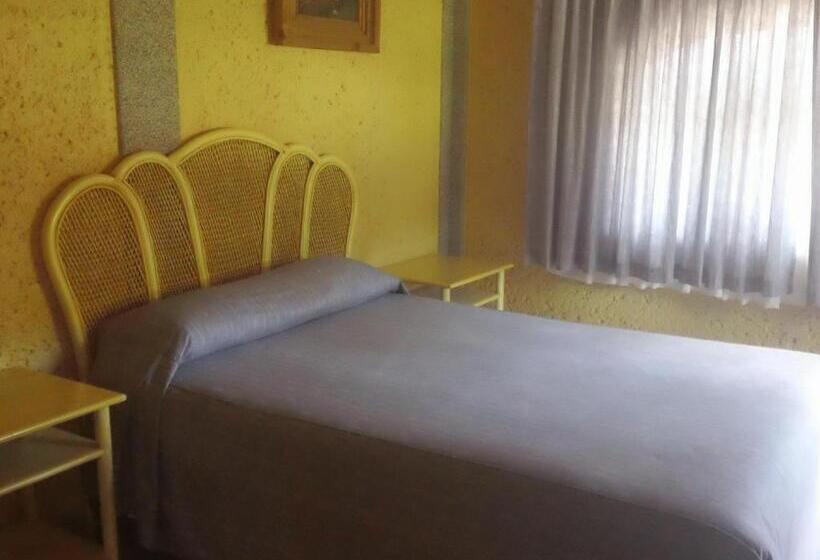 ویلای 2 خوابه, Villa Monarca Inn
