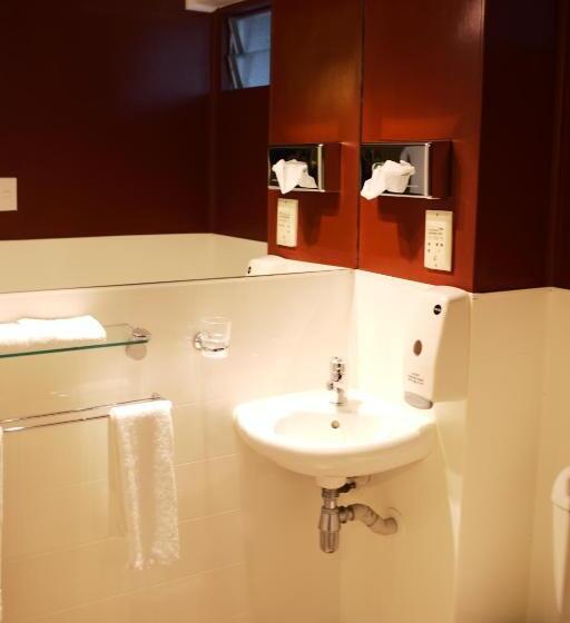 استودیوی استاندارد, Kiwi Studios Motel