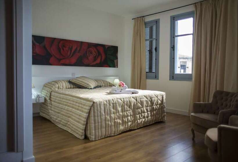 استودیوی لوکس, Operetta House
