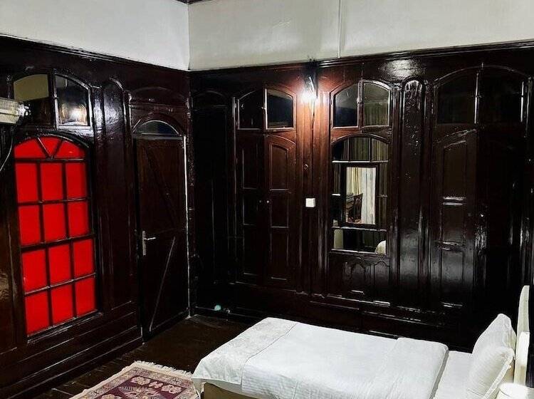 اتاق استاندارد سه نفره, Dostlar Konagi Butik Otel