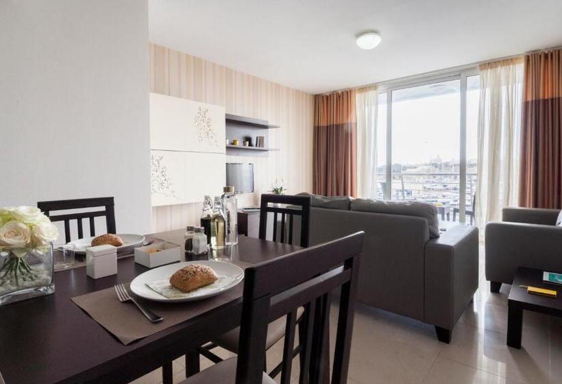 آپارتمان 2 خوابه با چشم‌انداز دریا, Blubay Apartments By St Hotels