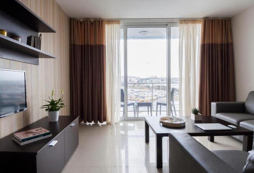 آپارتمان 2 خوابه با چشم‌انداز دریا, Blubay Apartments By St Hotels