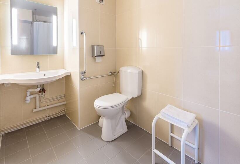 اتاق استاندارد برای معلولان, B&b Hotel Moulins