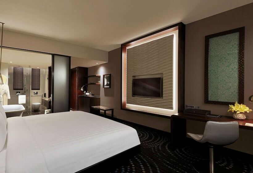 Номер Deluxe, Pullman New Delhi Aerocity An Accor Hotels Brand