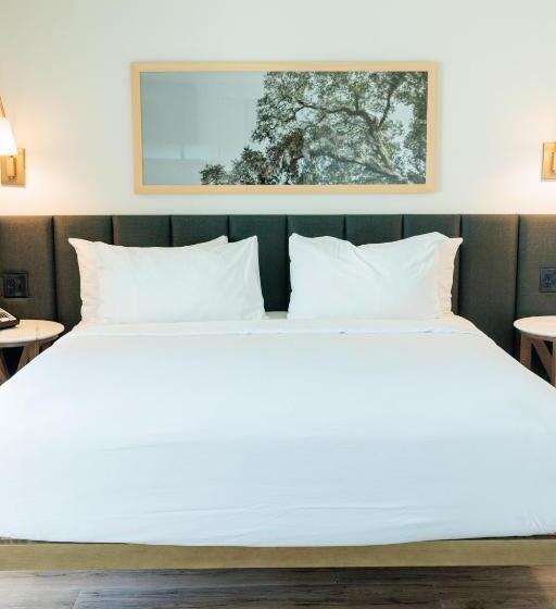سوئیت با تخت بزرگ, Sea Palms Resort