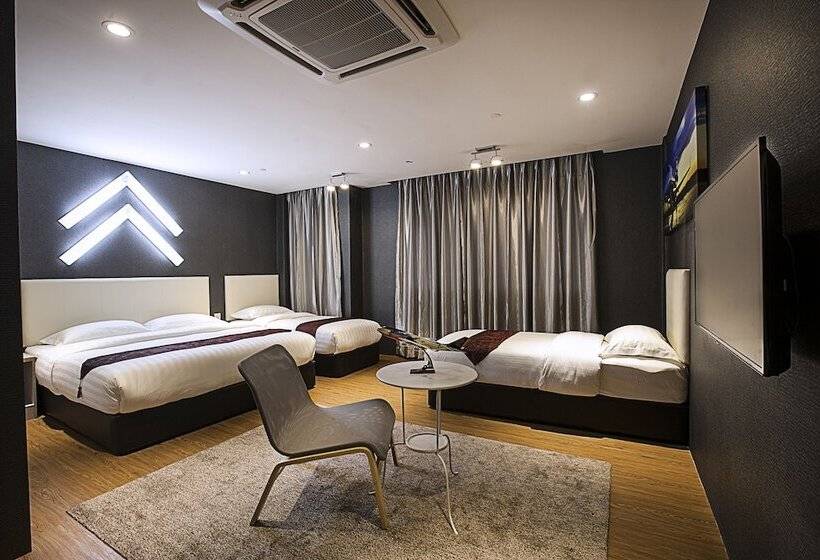 اتاق خانوادگی, Sri Langit Hotel Klia