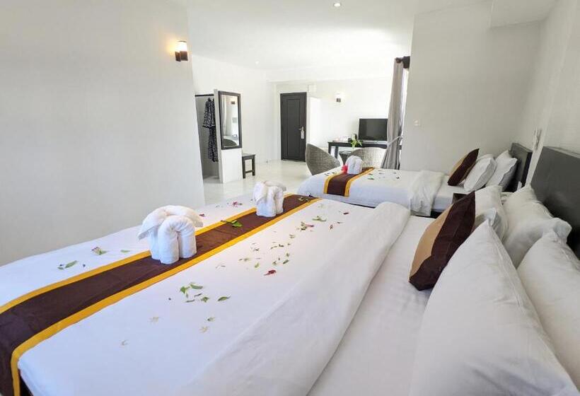 اتاق خانوادگی با چشم‌انداز کوه, Mary Beach Hotel & Resort