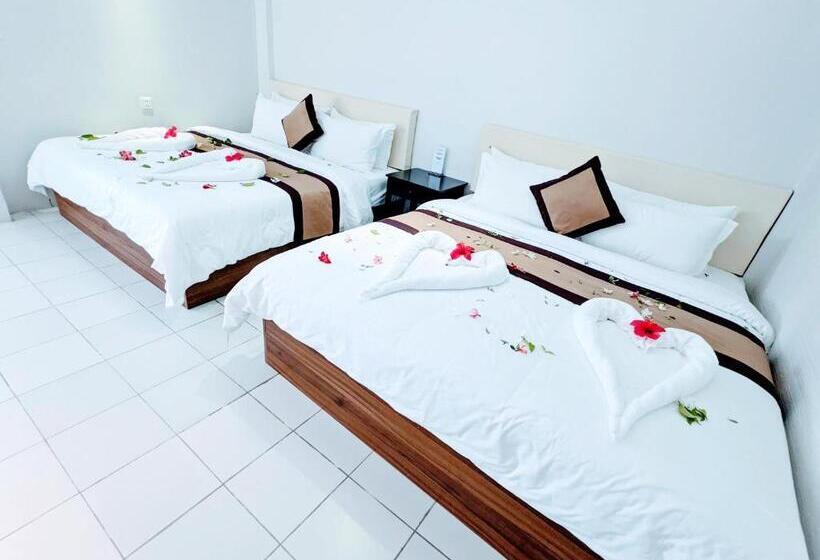 اتاق لوکس خانوادگی, Mary Beach Hotel & Resort