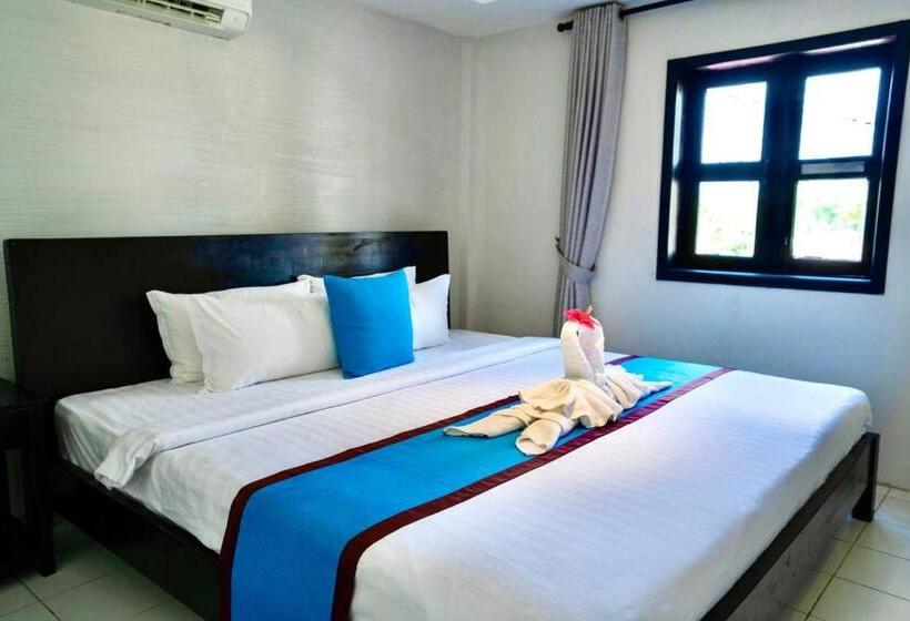 اتاق خانوادگی با چشم‌انداز کوه, Mary Beach Hotel & Resort
