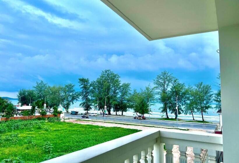 اتاق خانوادگی با چشم‌انداز کوه, Mary Beach Hotel & Resort