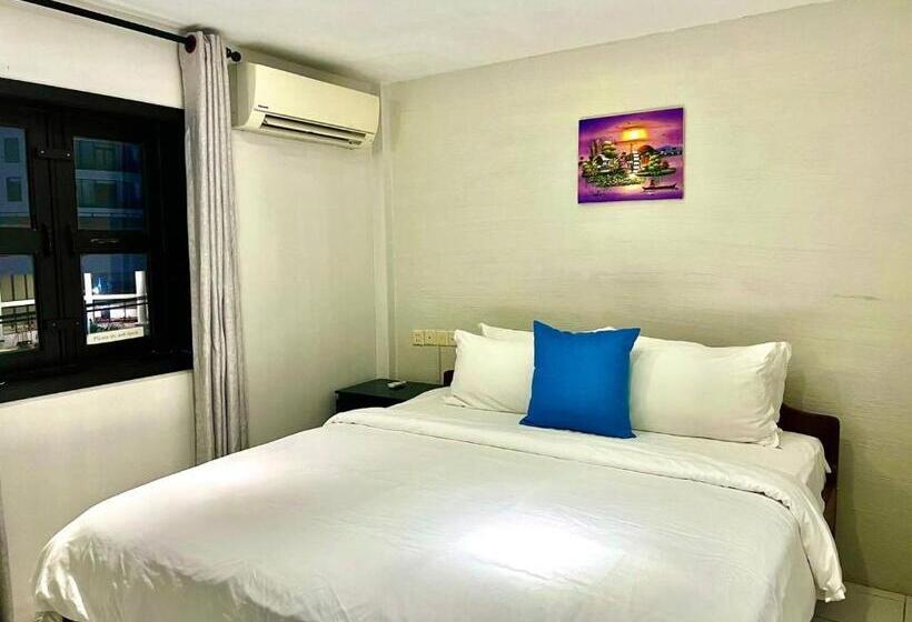 سوییت خانوادگی, Mary Beach Hotel & Resort