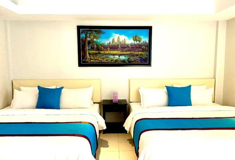 اتاق خانوادگی با چشم‌انداز دریا, Mary Beach Hotel & Resort