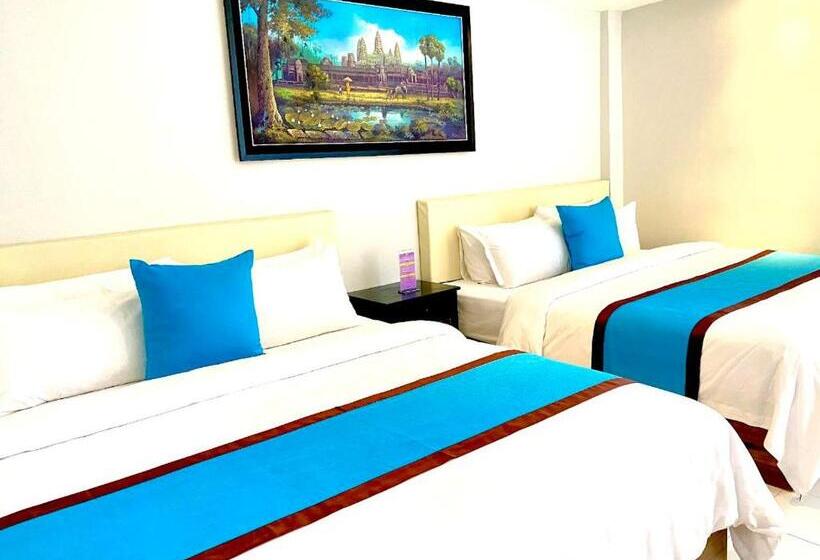 اتاق خانوادگی با چشم‌انداز دریا, Mary Beach Hotel & Resort